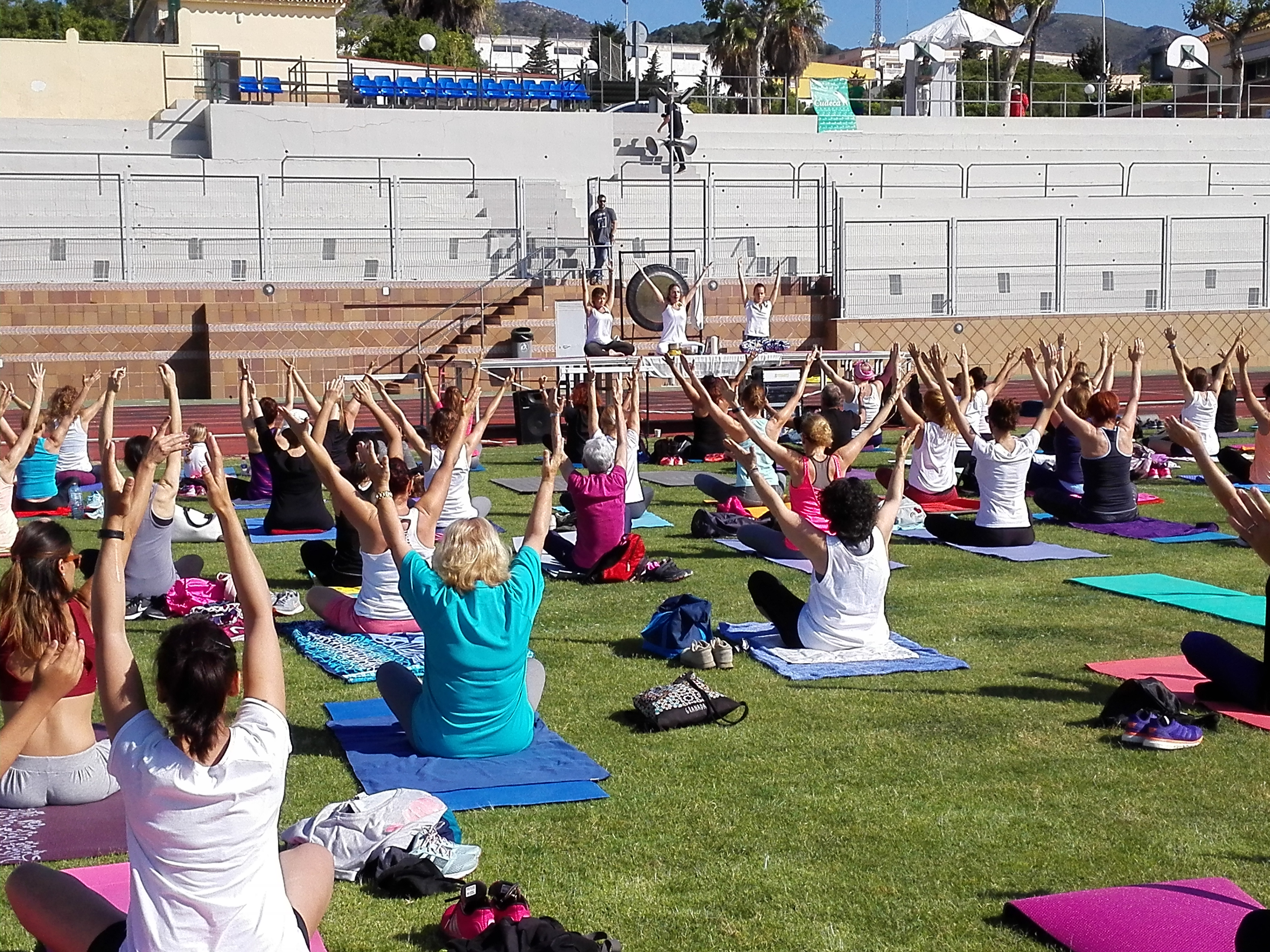 Open-air Yoga class raises 600€ to help us