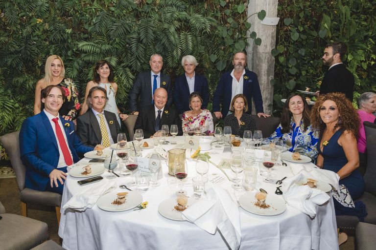 CENA 30º Aniversario MESA Colegios Profesionales + Josefina Mateos