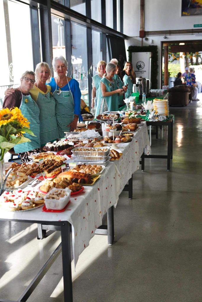 Cakes and volunteers