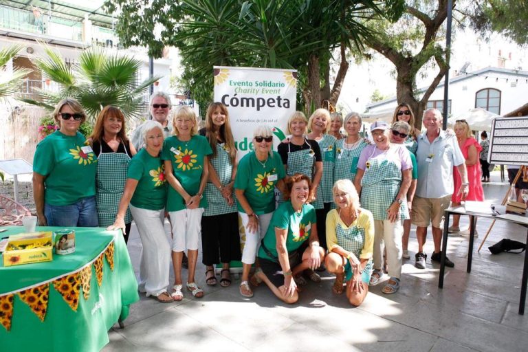 Cindy Jones and her team of volunteers