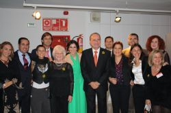 GRAN ÉXITO DE CARMEN LINARES Y DIANA NAVARRO EN EL CONCIERTO A BENEFICIO DE CUDECA.TEATRO CERVANTES DE MÁLAGA