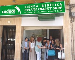Inauguración de la nueva Tienda Benéfica de Cudeca en Málaga