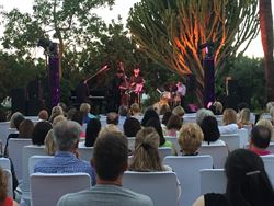 Elegancia y solidaridad en el concierto de Jazz de Buchinger Wilhelmi por CUDECA